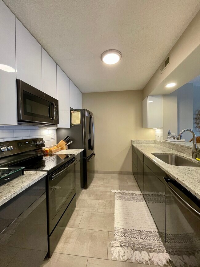 Foto del edificio - 511 Aurora Ave