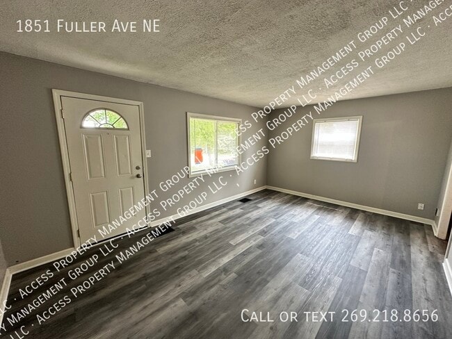Building Photo - 1851 Fuller Ave NE