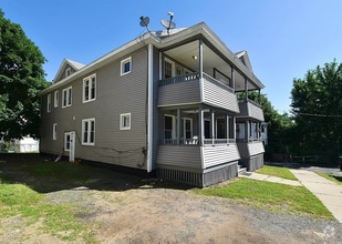 Building Photo - 30 Sachem St