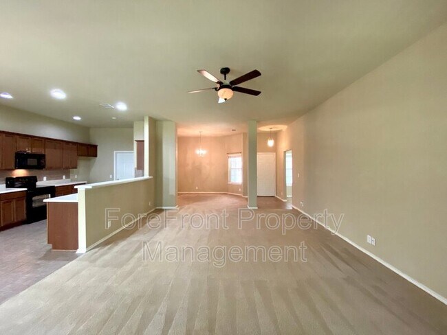Building Photo - 13904 Belgravia Forest