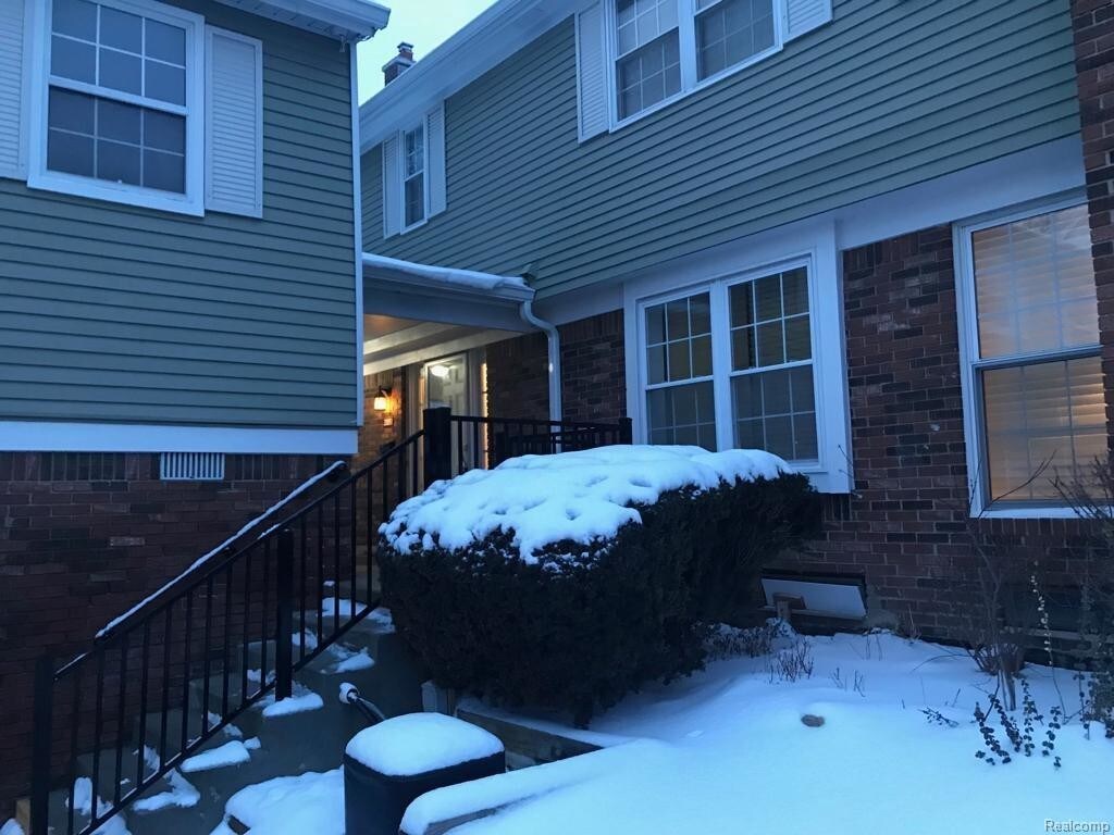 Foto principal - 20851 W Glen Haven Cir