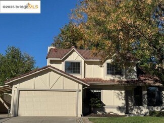 Building Photo - 790 Valley Green Dr