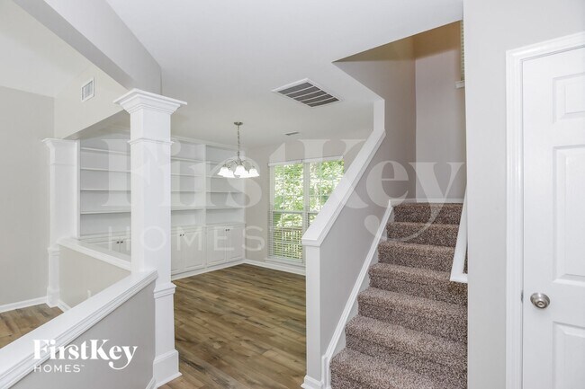 Foto del edificio - 1546 Rumstone Ln