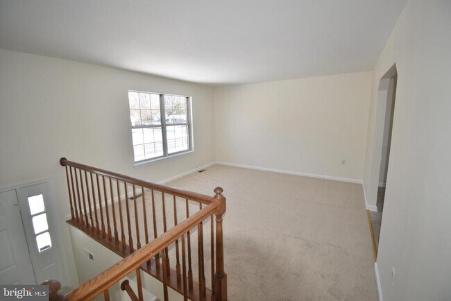 Foto del edificio - 7707 Klovstad Dr