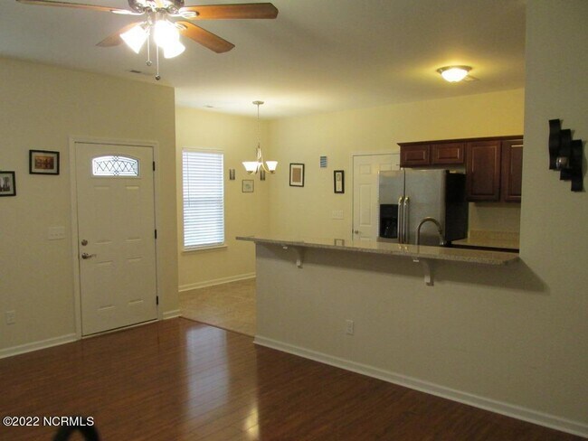 Building Photo - 403 Nautical Ln