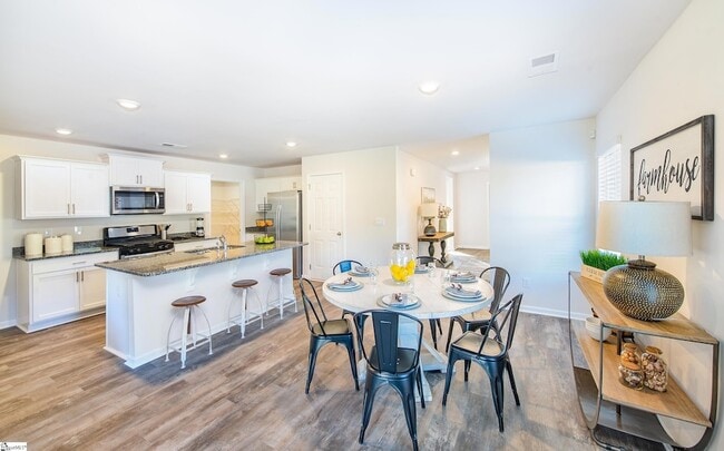 Photo - 1 Southern Pne Dr House