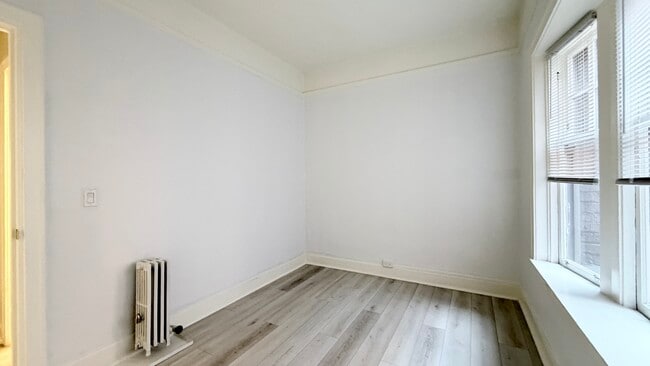 Foto del edificio - 1029 Geary Blvd