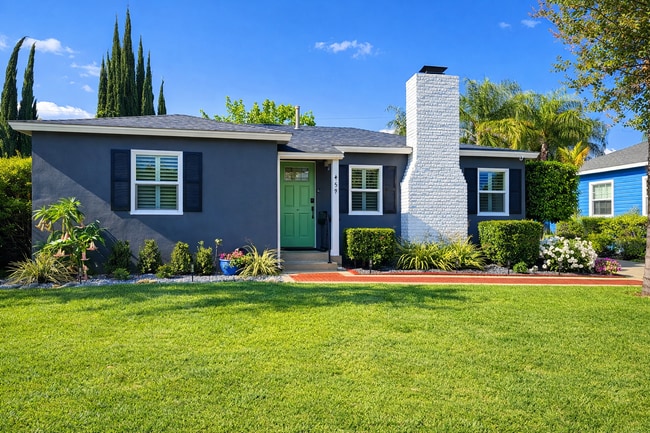 Foto del edificio - 459 Stanford Dr