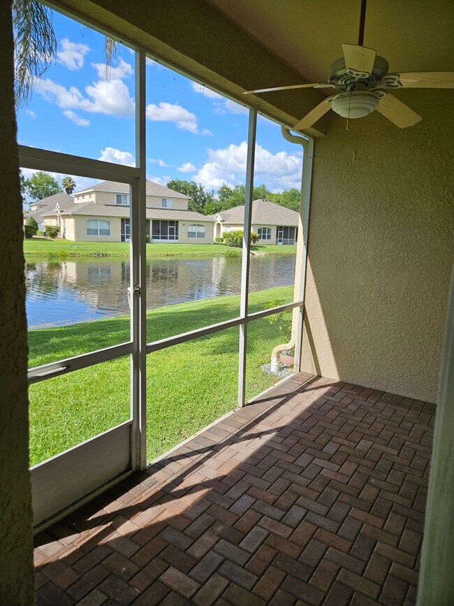 Foto del edificio - 7427 Wimpole Dr