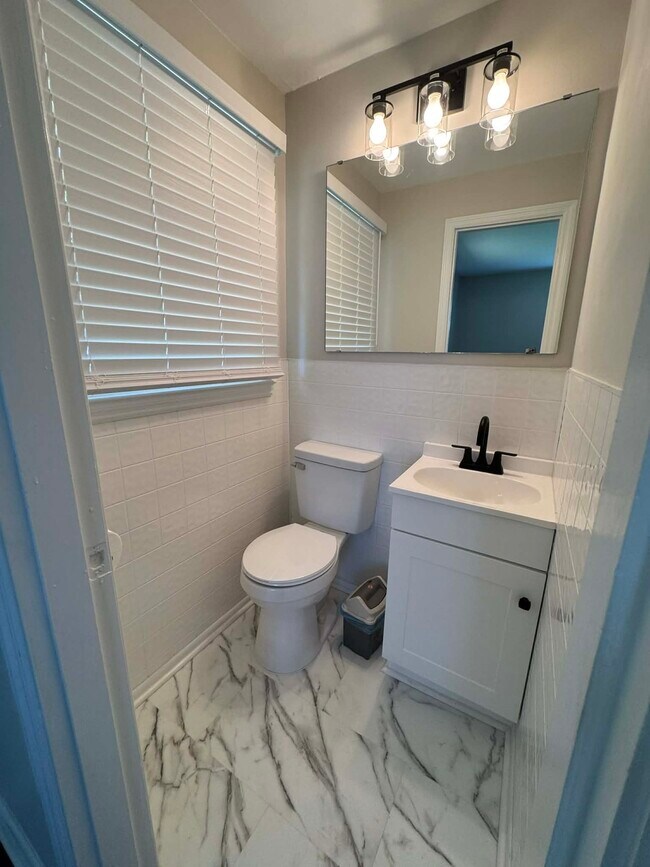 Foto del edificio - 148 Westhaven St