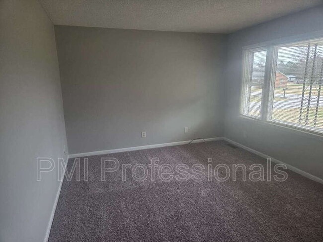 Building Photo - 5788 George Franklin Rd