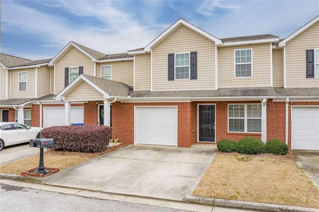 453 Tara Commons Cir, Loganville, GA 30052 Townhouse for Rent in