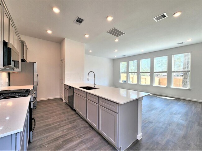 Foto del edificio - 905 Lars Trek Trail