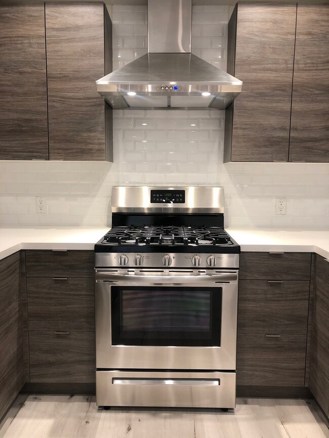 Building Photo - 1545 South Fairfax Avenue, Unit PH1