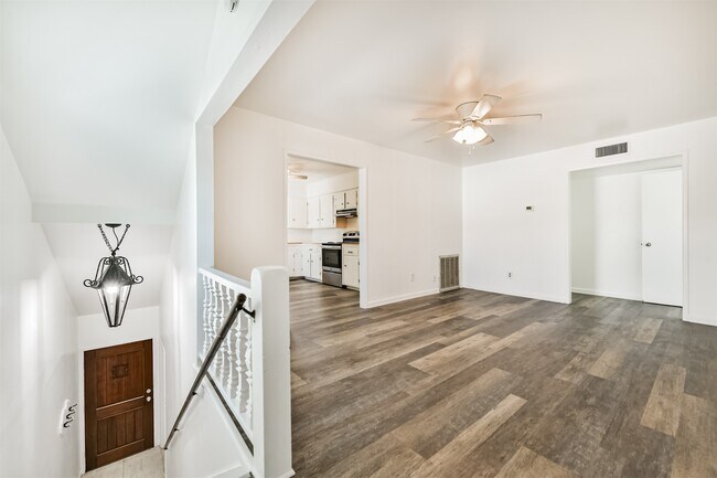 Foto del edificio - 123 The Strand