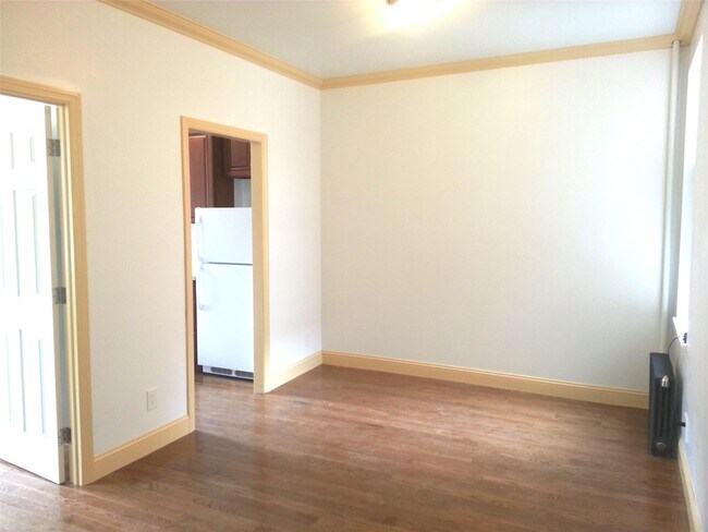 Foto del edificio - 45-37 40th St
