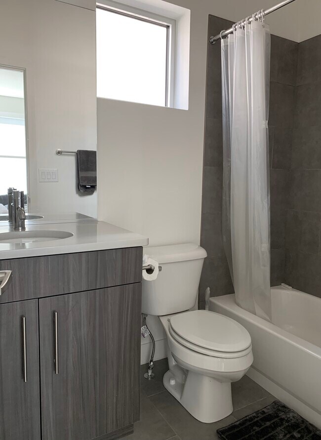 Baño - Segundo dormitorio - 3336 Tejon St