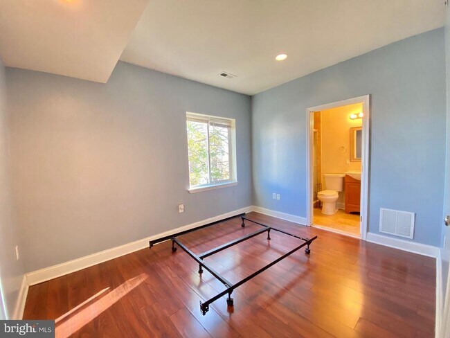 Foto del edificio - 1419 N 17th St