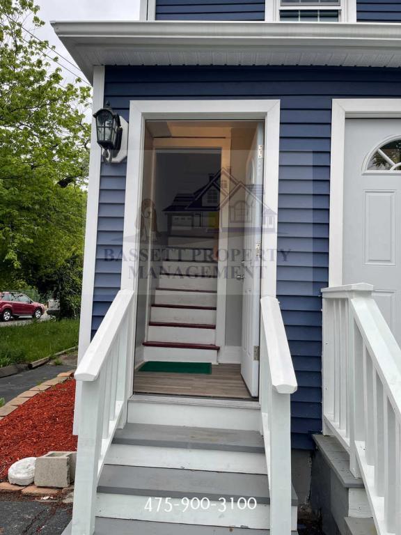 Building Photo - 60 Quinnipiac - Unit 2