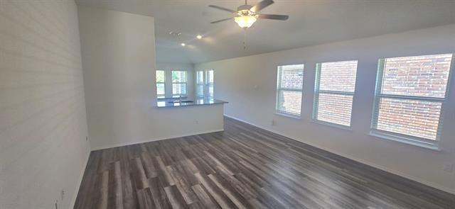 Building Photo - 1350 Acmite Ave