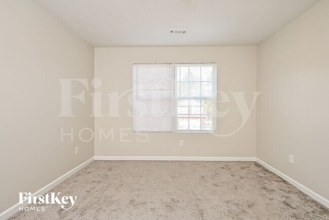 Foto del edificio - 111 Astilbe Meadow Dr