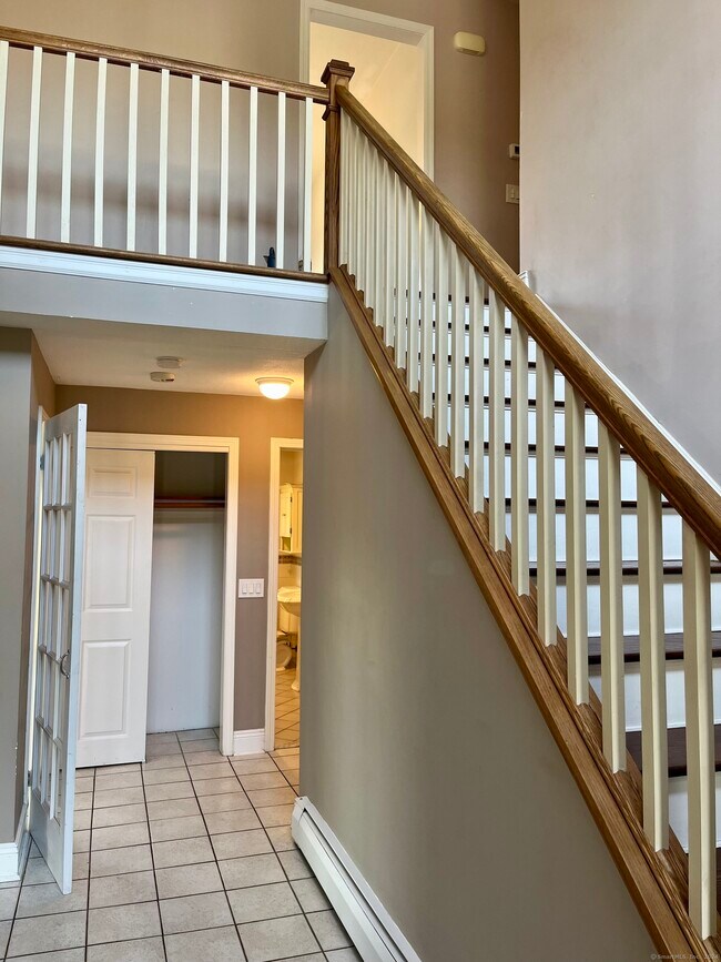 Foto del edificio - 30 Maple Ln
