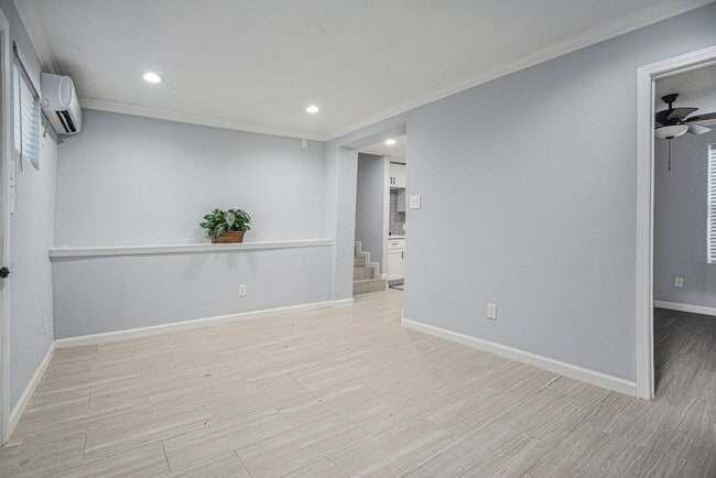 Building Photo - 7449 Walker St