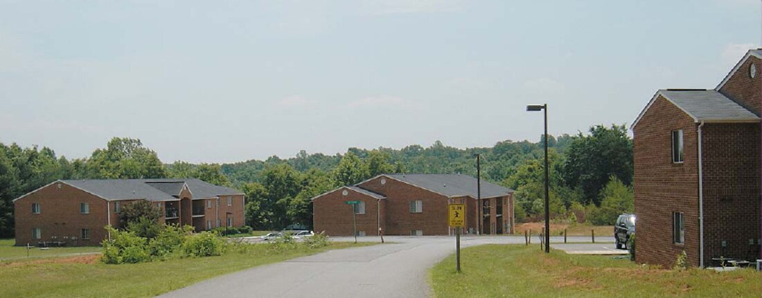 Foto principal - Westwind Village Apartments