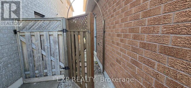 Building Photo - 7164 Rosehurst Dr