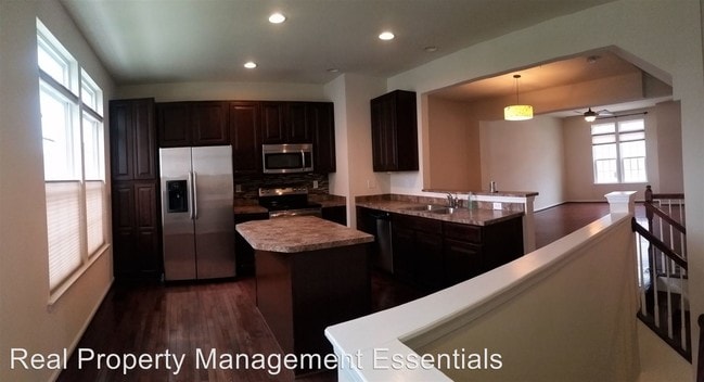 Building Photo - 3 br, 2.5 bath House - 9317 Paragon Way