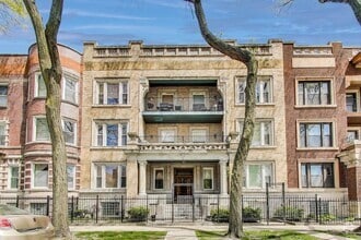 Building Photo - 4357 S Greenwood Ave