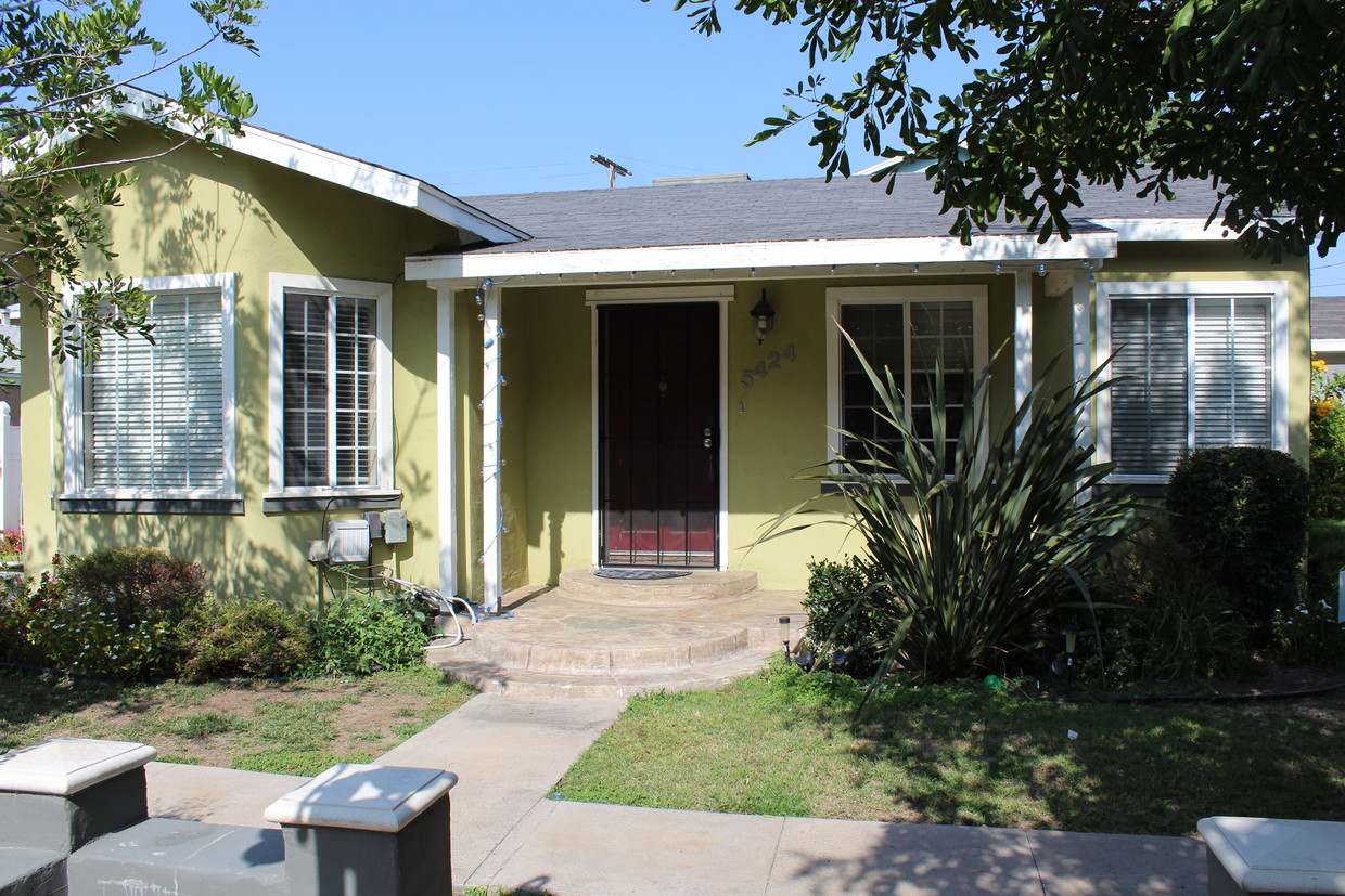 Primary Photo - 5424 Colfax Ave