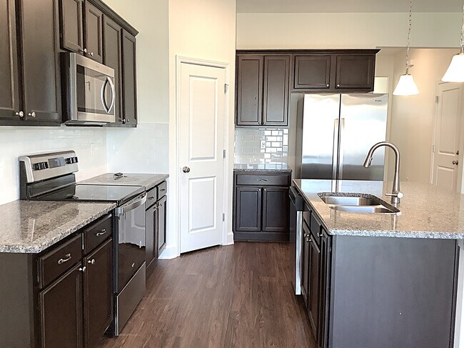 Building Photo - 4540 Reisswood Loop
