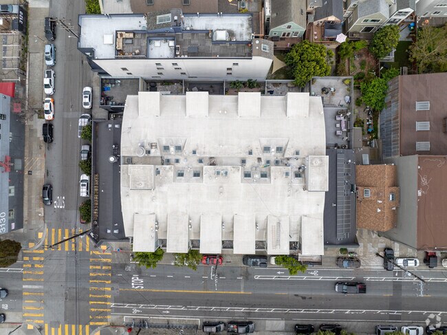 90 Degree Look Down - 2407-2411 Harrison St