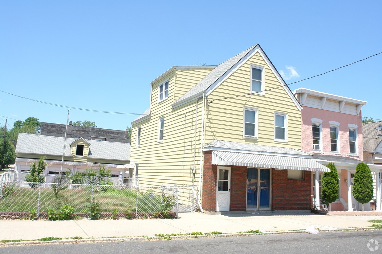 Foto del edificio - 651 Penn St