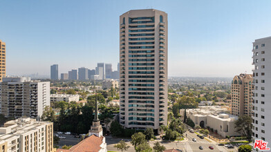 Building Photo - 10490 Wilshire Blvd