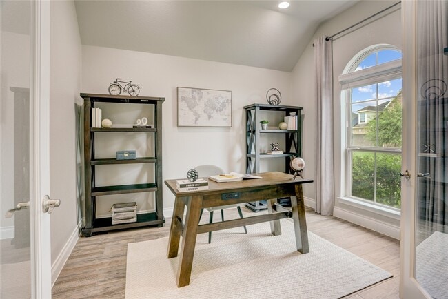 Building Photo - 9811 Faulkner Trl