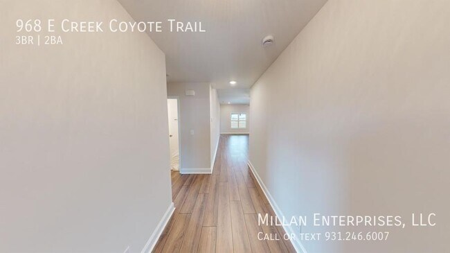 Foto del edificio - 968 E Creek Coyote Trl