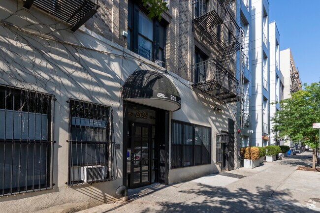 Entrance - 202 S 2nd St