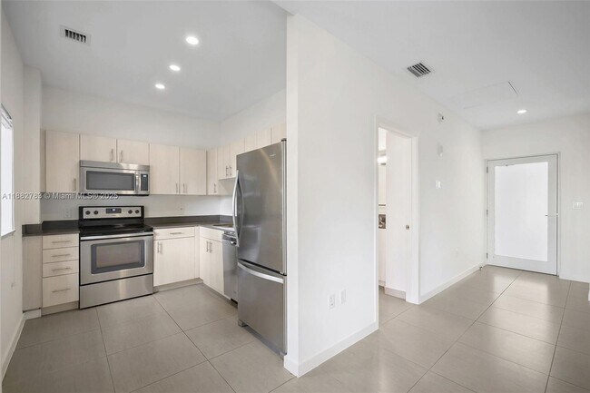 Foto del edificio - 910 West Ave