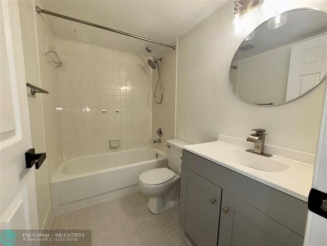 Building Photo - 1401 SW 134th Way