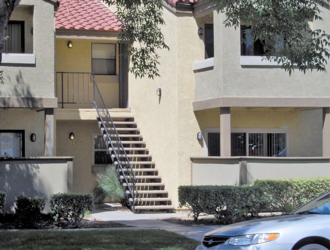 Nice 2 Bedroom 1.25 Bath close to UCR in R... - Nice 2 Bedroom 1.25 Bath close to UCR in R...