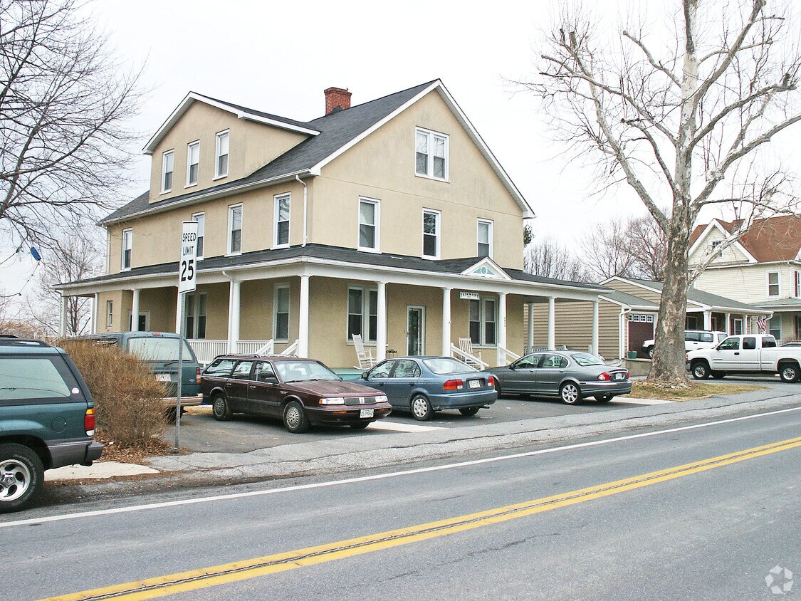 6642 Jefferson Blvd, Frederick, MD 21703 Apartments in Frederick, MD