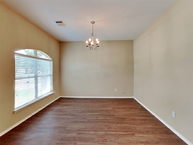 Building Photo - 18250 Eton Ridge Ct