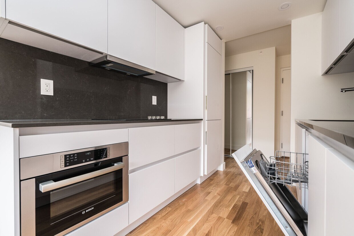 Photo principale - 55 Eccleston Dr