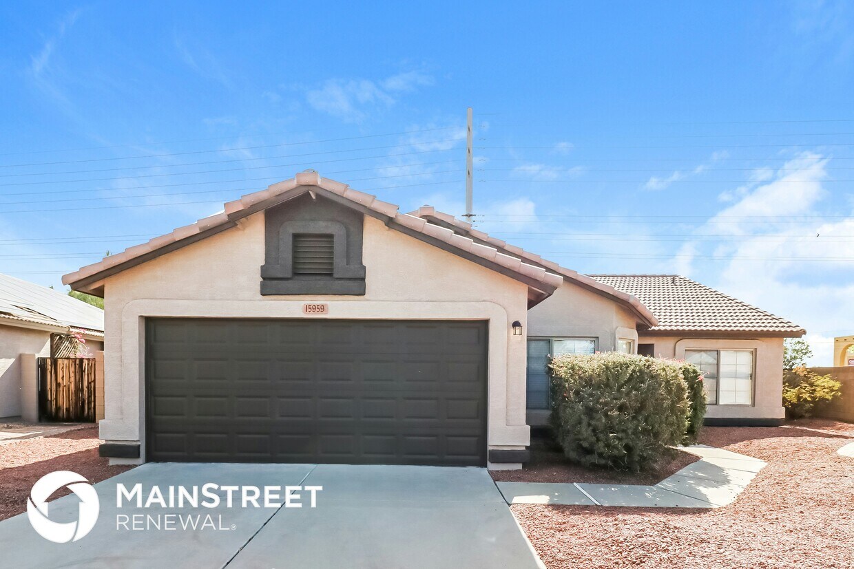 Primary Photo - 15959 N Gil Balcome St