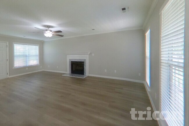 Building Photo - 2207 Planters Knoll Ln