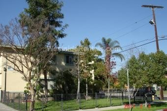 Primary Photo - 3222 Hollydale Dr