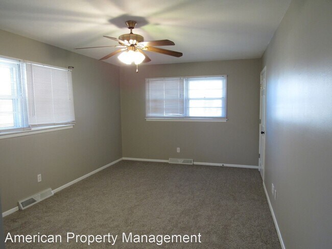 Foto del edificio - 4 br, 1 bath House - 2417 Hobbs Dr.