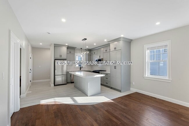 Foto del edificio - 120 St Andrew Rd